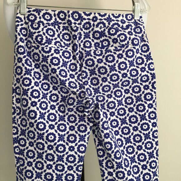 BODEN Blue White Floral Print Slit Hem Dress Pant - Picture 8 of 9